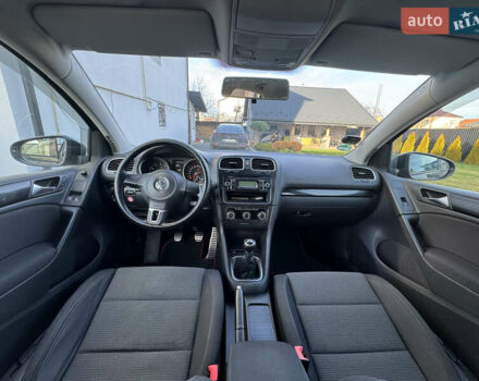 Чорний Фольксваген Гольф, об'ємом двигуна 1.4 л та пробігом 215 тис. км за 6190 $, фото 16 на Automoto.ua