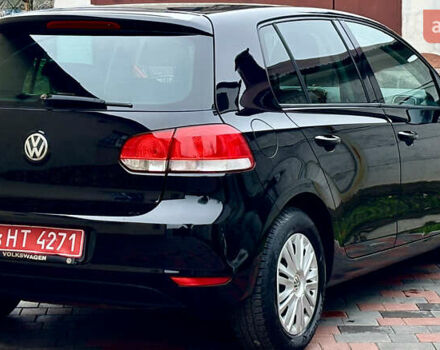 Черный Фольксваген Гольф, объемом двигателя 1.6 л и пробегом 138 тыс. км за 7950 $, фото 15 на Automoto.ua