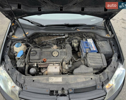 Черный Фольксваген Гольф, объемом двигателя 1.39 л и пробегом 279 тыс. км за 6800 $, фото 34 на Automoto.ua