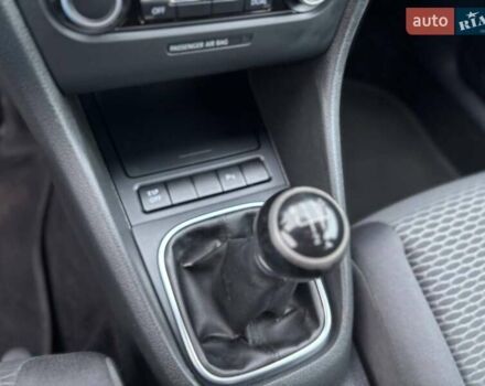 Черный Фольксваген Гольф, объемом двигателя 1.4 л и пробегом 184 тыс. км за 7899 $, фото 16 на Automoto.ua