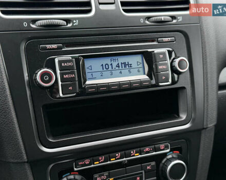 Чорний Фольксваген Гольф, об'ємом двигуна 1.4 л та пробігом 215 тис. км за 6850 $, фото 62 на Automoto.ua