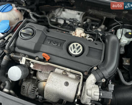 Чорний Фольксваген Гольф, об'ємом двигуна 1.39 л та пробігом 210 тис. км за 7900 $, фото 28 на Automoto.ua