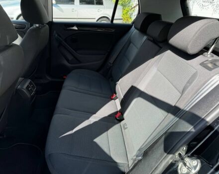 Черный Фольксваген Гольф, объемом двигателя 1.4 л и пробегом 220 тыс. км за 7800 $, фото 16 на Automoto.ua