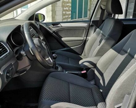 Черный Фольксваген Гольф, объемом двигателя 1.2 л и пробегом 214 тыс. км за 6700 $, фото 8 на Automoto.ua