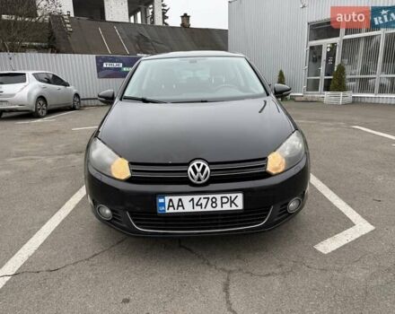 Черный Фольксваген Гольф, объемом двигателя 1.6 л и пробегом 396 тыс. км за 7900 $, фото 7 на Automoto.ua