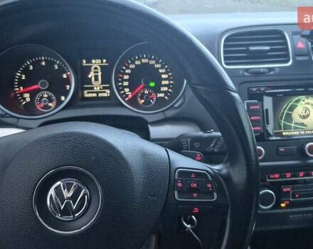 Черный Фольксваген Гольф, объемом двигателя 1.39 л и пробегом 169 тыс. км за 9200 $, фото 4 на Automoto.ua