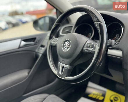 Чорний Фольксваген Гольф, об'ємом двигуна 1.39 л та пробігом 208 тис. км за 7999 $, фото 23 на Automoto.ua