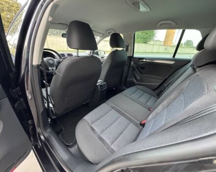 Черный Фольксваген Гольф, объемом двигателя 1.4 л и пробегом 206 тыс. км за 8700 $, фото 16 на Automoto.ua