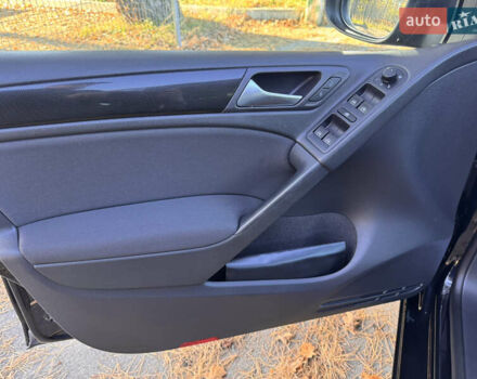 Черный Фольксваген Гольф, объемом двигателя 0 л и пробегом 126 тыс. км за 8600 $, фото 14 на Automoto.ua