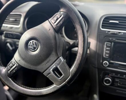 Черный Фольксваген Гольф, объемом двигателя 1.4 л и пробегом 230 тыс. км за 8000 $, фото 12 на Automoto.ua