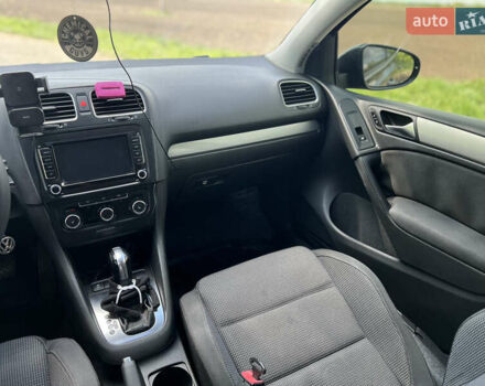 Чорний Фольксваген Гольф, об'ємом двигуна 2.48 л та пробігом 278 тис. км за 8600 $, фото 14 на Automoto.ua