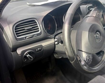 Черный Фольксваген Гольф, объемом двигателя 1.4 л и пробегом 230 тыс. км за 8000 $, фото 10 на Automoto.ua