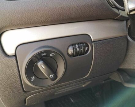 Черный Фольксваген Гольф, объемом двигателя 1.2 л и пробегом 214 тыс. км за 6700 $, фото 2 на Automoto.ua