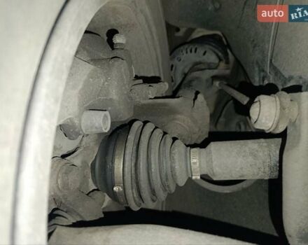 Черный Фольксваген Гольф, объемом двигателя 1.4 л и пробегом 200 тыс. км за 10000 $, фото 56 на Automoto.ua