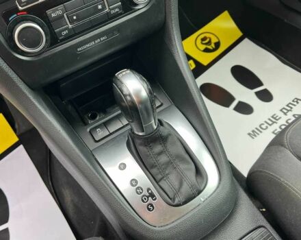 Черный Фольксваген Гольф, объемом двигателя 1.4 л и пробегом 208 тыс. км за 7999 $, фото 12 на Automoto.ua