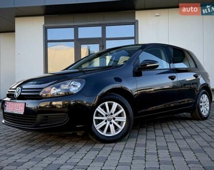 Черный Фольксваген Гольф, объемом двигателя 1.2 л и пробегом 175 тыс. км за 7999 $, фото 26 на Automoto.ua