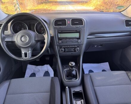 Чорний Фольксваген Гольф, об'ємом двигуна 1.4 л та пробігом 126 тис. км за 8600 $, фото 6 на Automoto.ua