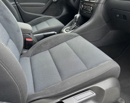 Черный Фольксваген Гольф, объемом двигателя 1.4 л и пробегом 206 тыс. км за 8700 $, фото 13 на Automoto.ua