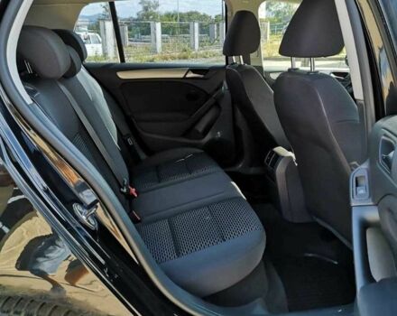 Черный Фольксваген Гольф, объемом двигателя 1.2 л и пробегом 214 тыс. км за 6700 $, фото 5 на Automoto.ua