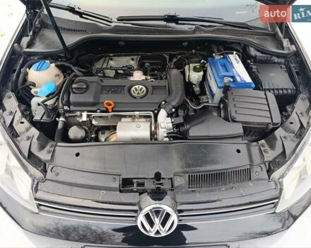 Черный Фольксваген Гольф, объемом двигателя 1.4 л и пробегом 200 тыс. км за 10000 $, фото 15 на Automoto.ua