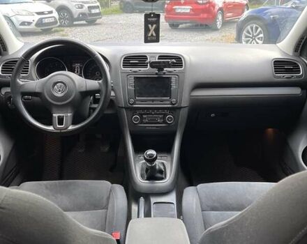 Черный Фольксваген Гольф, объемом двигателя 1.39 л и пробегом 266 тыс. км за 7400 $, фото 18 на Automoto.ua