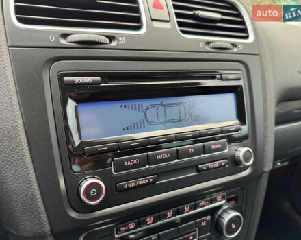 Чорний Фольксваген Гольф, об'ємом двигуна 1.4 л та пробігом 209 тис. км за 7450 $, фото 15 на Automoto.ua