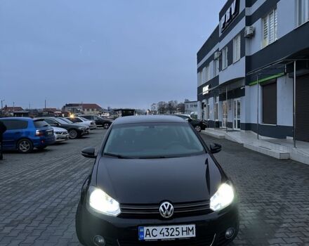 Черный Фольксваген Гольф, объемом двигателя 1.6 л и пробегом 274 тыс. км за 8300 $, фото 8 на Automoto.ua