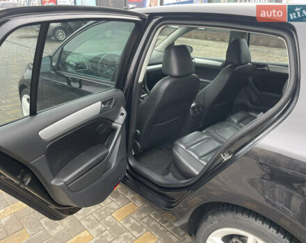 Черный Фольксваген Гольф, объемом двигателя 2.48 л и пробегом 230 тыс. км за 8300 $, фото 20 на Automoto.ua