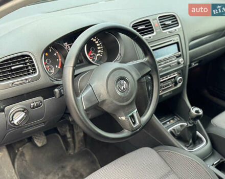 Чорний Фольксваген Гольф, об'ємом двигуна 1.4 л та пробігом 209 тис. км за 7450 $, фото 52 на Automoto.ua