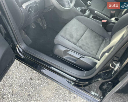 Чорний Фольксваген Гольф, об'ємом двигуна 1.39 л та пробігом 198 тис. км за 7900 $, фото 12 на Automoto.ua