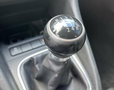 Черный Фольксваген Гольф, объемом двигателя 1.39 л и пробегом 266 тыс. км за 7400 $, фото 11 на Automoto.ua