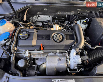 Черный Фольксваген Гольф, объемом двигателя 0 л и пробегом 126 тыс. км за 8600 $, фото 56 на Automoto.ua