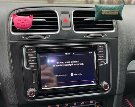 Черный Фольксваген Гольф, объемом двигателя 1.6 л и пробегом 317 тыс. км за 7500 $, фото 12 на Automoto.ua