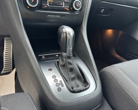 Черный Фольксваген Гольф, объемом двигателя 1.4 л и пробегом 206 тыс. км за 8700 $, фото 21 на Automoto.ua