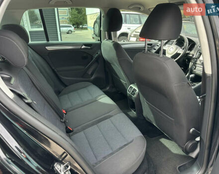 Черный Фольксваген Гольф, объемом двигателя 1.2 л и пробегом 152 тыс. км за 8500 $, фото 7 на Automoto.ua