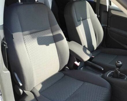 Черный Фольксваген Гольф, объемом двигателя 1.2 л и пробегом 214 тыс. км за 6700 $, фото 15 на Automoto.ua