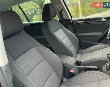 Чорний Фольксваген Гольф, об'ємом двигуна 1.4 л та пробігом 209 тис. км за 7450 $, фото 5 на Automoto.ua