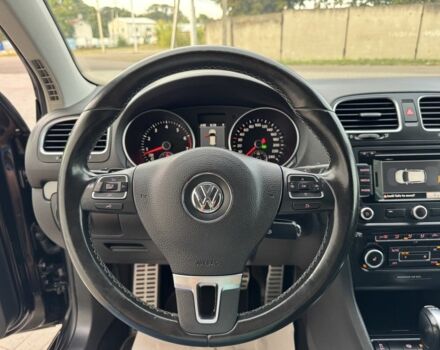 Черный Фольксваген Гольф, объемом двигателя 1.4 л и пробегом 206 тыс. км за 8700 $, фото 18 на Automoto.ua