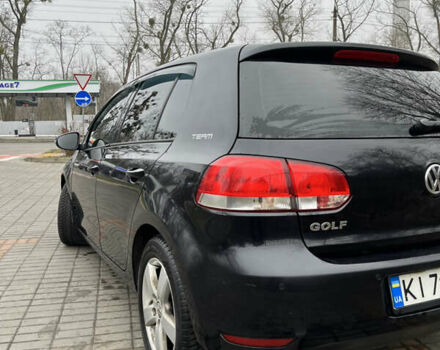 Черный Фольксваген Гольф, объемом двигателя 1.6 л и пробегом 317 тыс. км за 7500 $, фото 3 на Automoto.ua