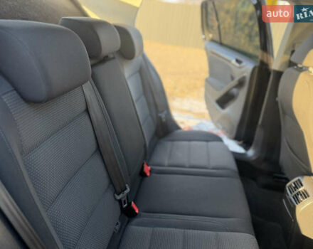 Чорний Фольксваген Гольф, об'ємом двигуна 1.4 л та пробігом 222 тис. км за 8950 $, фото 13 на Automoto.ua