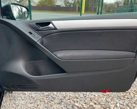 Черный Фольксваген Гольф, объемом двигателя 1.4 л и пробегом 208 тыс. км за 7999 $, фото 19 на Automoto.ua