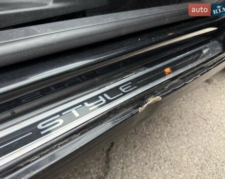 Черный Фольксваген Гольф, объемом двигателя 1.6 л и пробегом 396 тыс. км за 7900 $, фото 25 на Automoto.ua