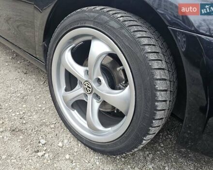 Черный Фольксваген Гольф, объемом двигателя 1.6 л и пробегом 245 тыс. км за 8499 $, фото 22 на Automoto.ua