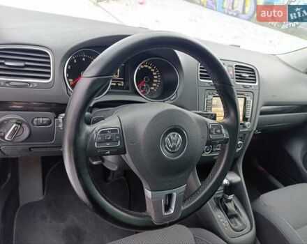 Черный Фольксваген Гольф, объемом двигателя 1.4 л и пробегом 200 тыс. км за 10000 $, фото 21 на Automoto.ua