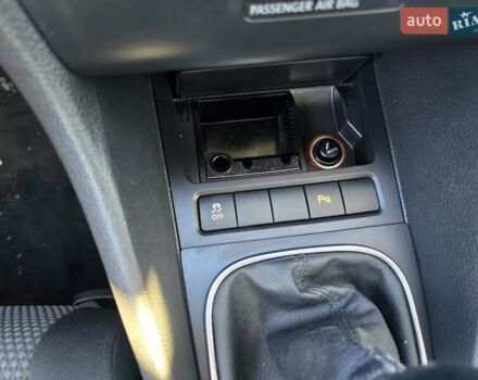 Черный Фольксваген Гольф, объемом двигателя 1.39 л и пробегом 199 тыс. км за 6700 $, фото 25 на Automoto.ua