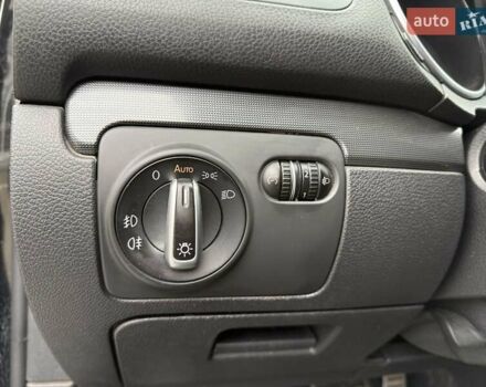 Черный Фольксваген Гольф, объемом двигателя 1.6 л и пробегом 396 тыс. км за 7900 $, фото 14 на Automoto.ua