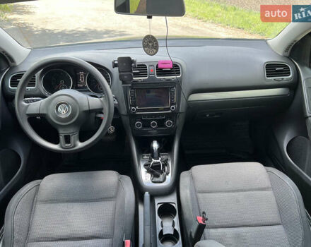 Чорний Фольксваген Гольф, об'ємом двигуна 2.48 л та пробігом 278 тис. км за 8600 $, фото 12 на Automoto.ua