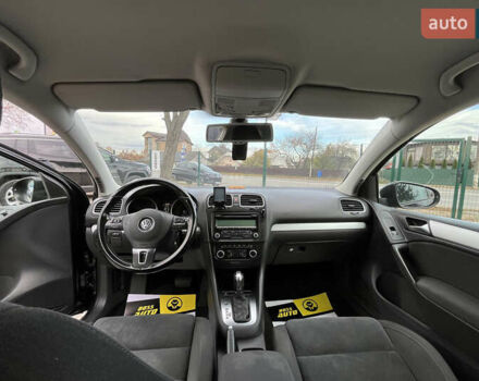 Чорний Фольксваген Гольф, об'ємом двигуна 1.39 л та пробігом 208 тис. км за 7999 $, фото 17 на Automoto.ua