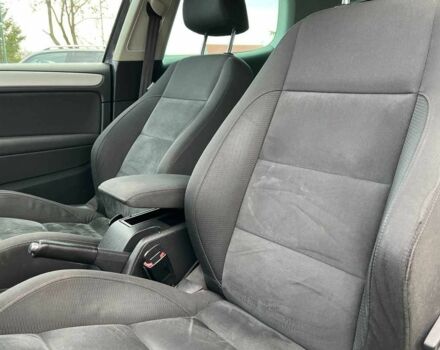 Черный Фольксваген Гольф, объемом двигателя 1.4 л и пробегом 208 тыс. км за 7999 $, фото 8 на Automoto.ua