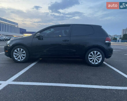 Черный Фольксваген Гольф, объемом двигателя 2.48 л и пробегом 250 тыс. км за 9000 $, фото 14 на Automoto.ua